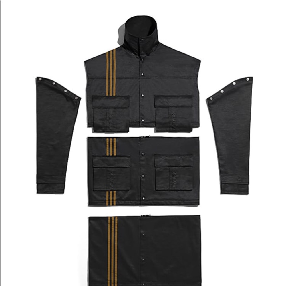 Ivy Park Convertible Jacket - Black